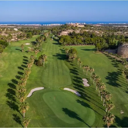 Apartment. Excellent Location For Golfers, Cyclists And Hikers Apartman *