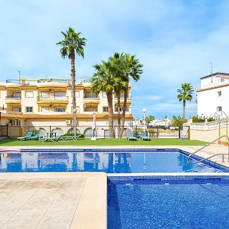 Apartment. Excellent Location For Golfers, Cyclists And Hikers Apartman Villamartin