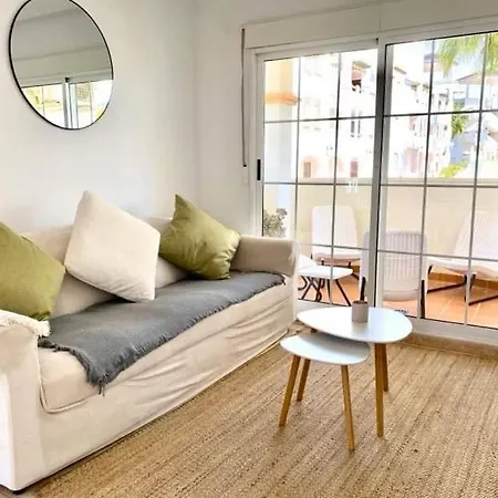 Apartment. Excellent Location For Golfers, Cyclists And Hikers Apartman